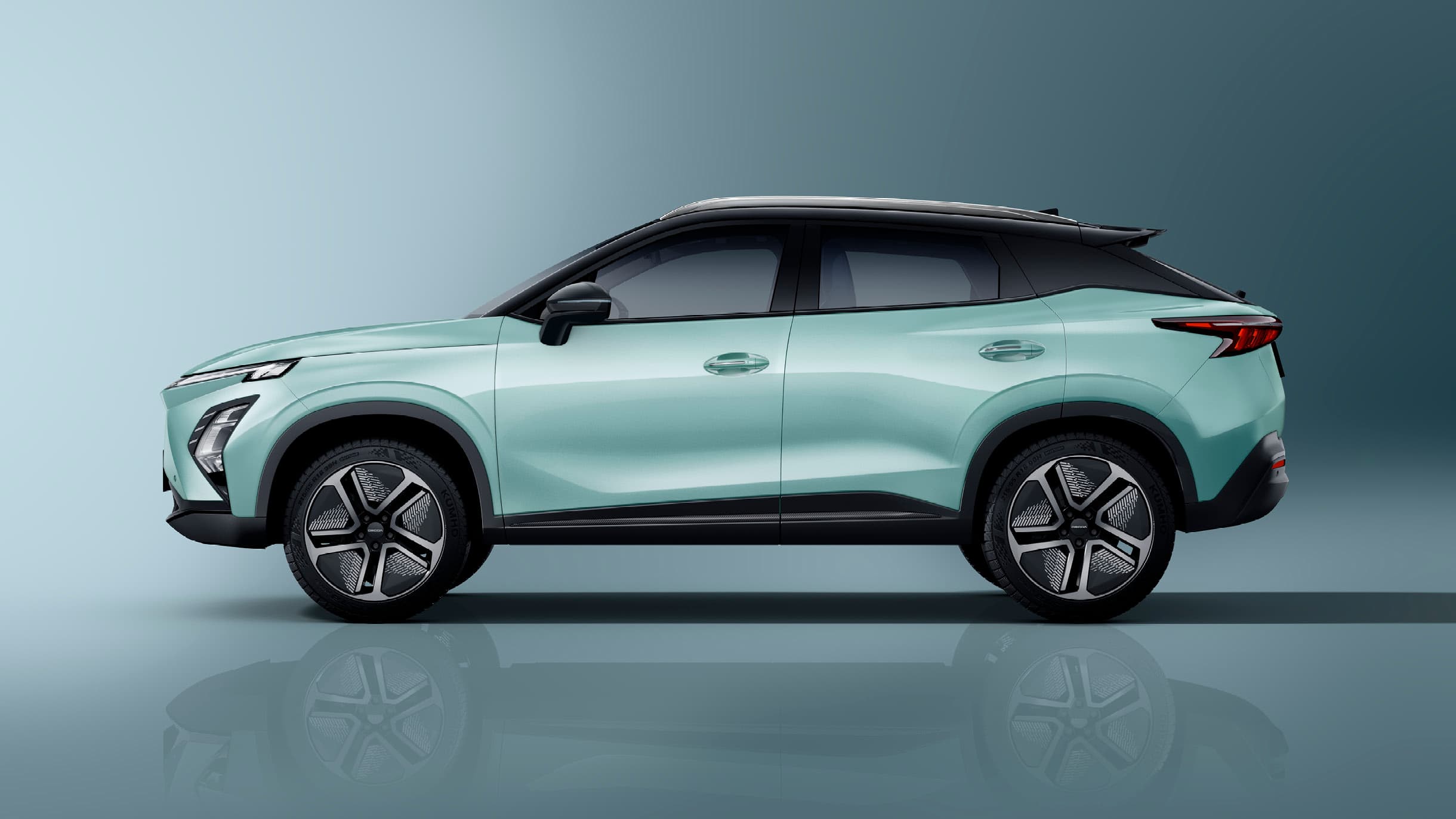 OMODA 5 EV set fra siden