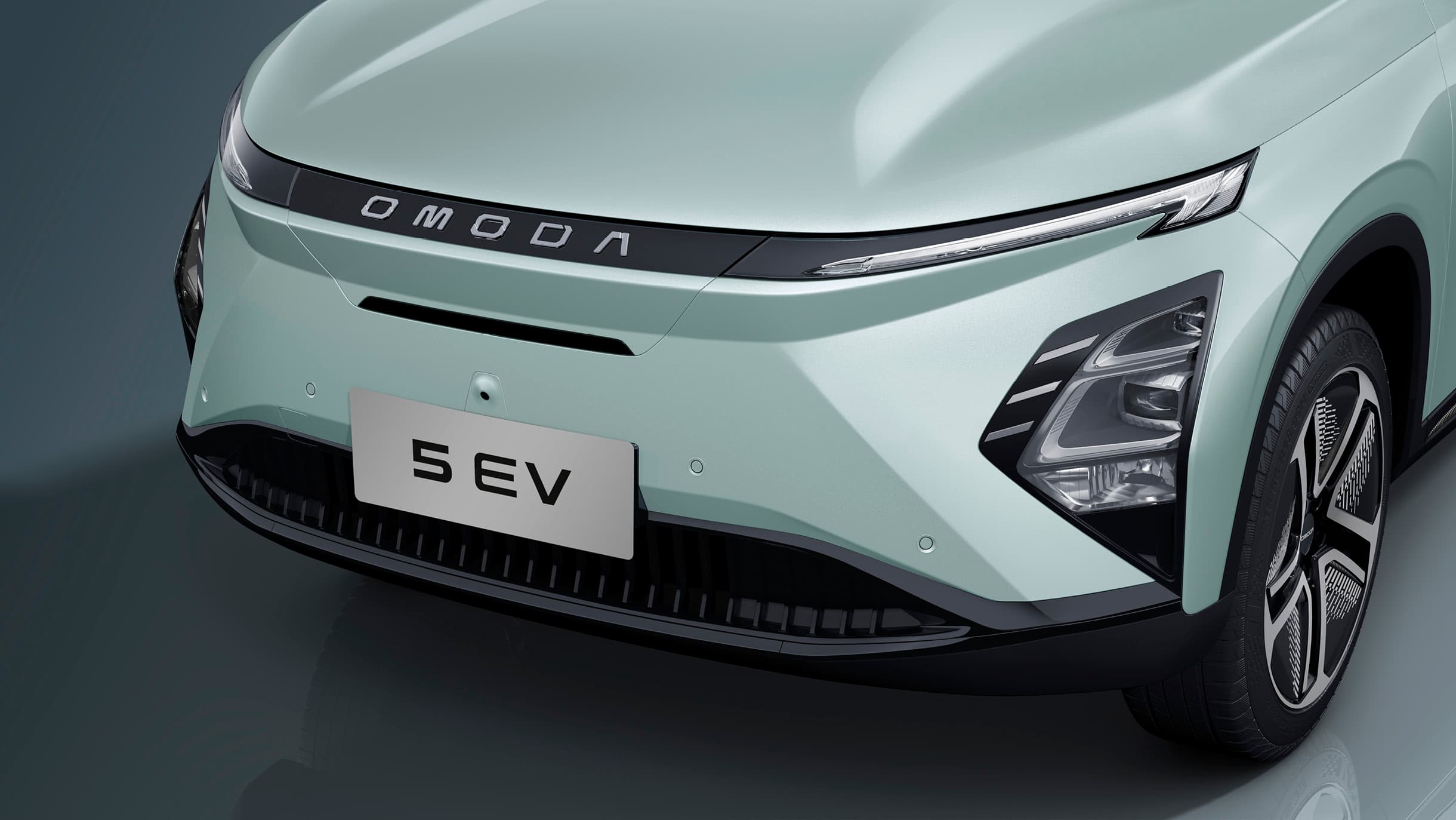 OMODA 5 EV forende